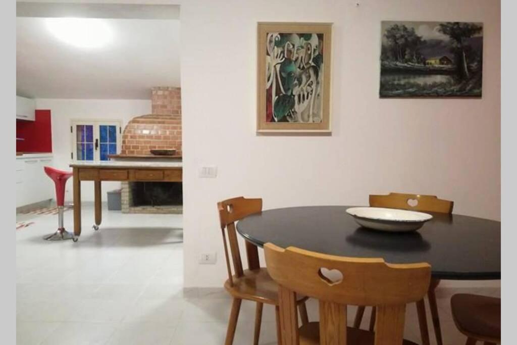 Big Relax Apartment With Swimming Pool And A Peaceful Garden In A Private Villa Sestu 외부 사진